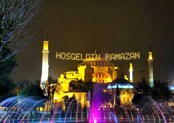 2021 Ramadan İmsakiyesi! Vilken tid är den första iftaren? Istanbul imsakiye sahur och iftar-timme