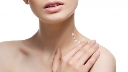 Vilka är de mest effektiva metoderna för att ta bort rynkor i nacken? Halsskrynkningsmassage