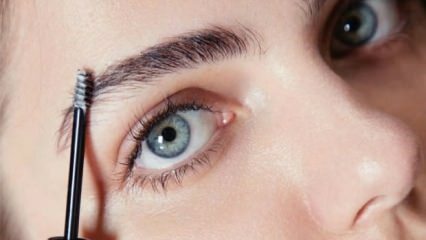 Vad är tekniken för att fylla ögonbrynen med tvål?
