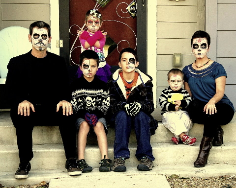 familj halloween porträtt