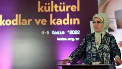 Emine Erdogan är den femte presidenten för KADEM. Internationellt toppmöte för kvinnor och rättvisa