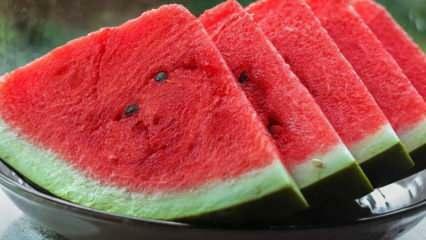 Hur upptäcker jag en dålig vattenmelon? Se upp för vattenmelonförgiftning! Symtom på vattenmelonförgiftning