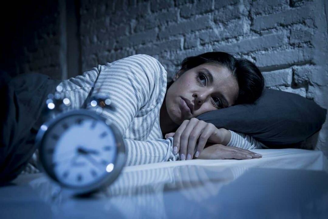 Hur löser man sömnlöshetsproblem? Här är 5 vitaminbrister som orsakar sömnlöshet