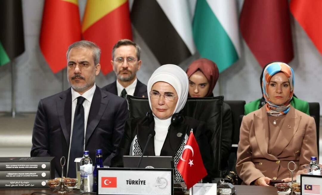 First Lady Erdoğan: 