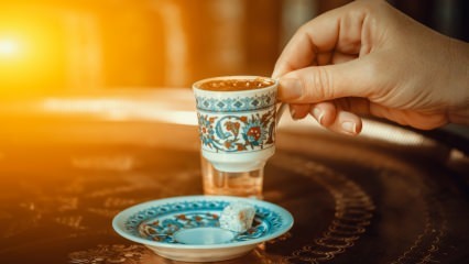 Vad går bra med turkiskt kaffe?