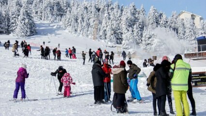 Snödjockleken översteg 1 meter i Uludağ