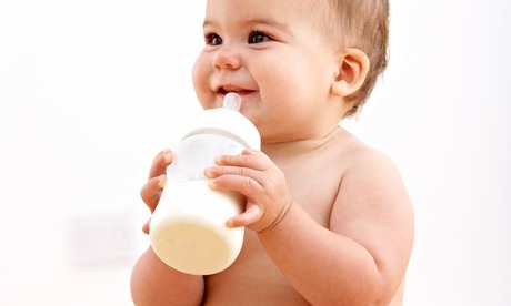 Konsumera det korrekt medan du ger ditt barn mjölk!