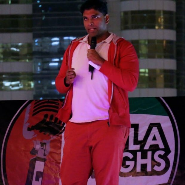 Den indiska komikern Manjunath Naidu dör på scenen! Publiken förstod inte