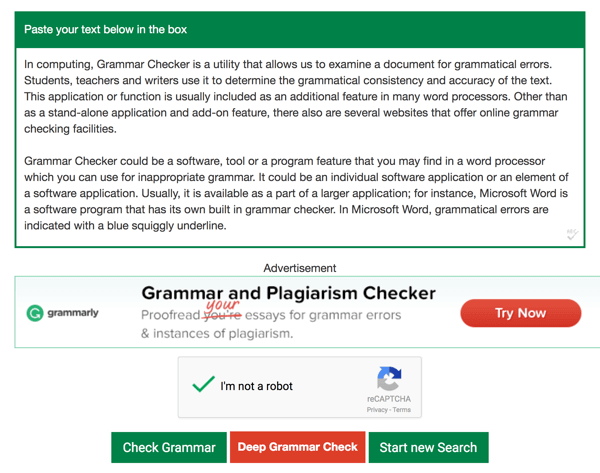 Klistra in din text i textrutan Grammar Checker och klicka på Kontrollera grammatik.