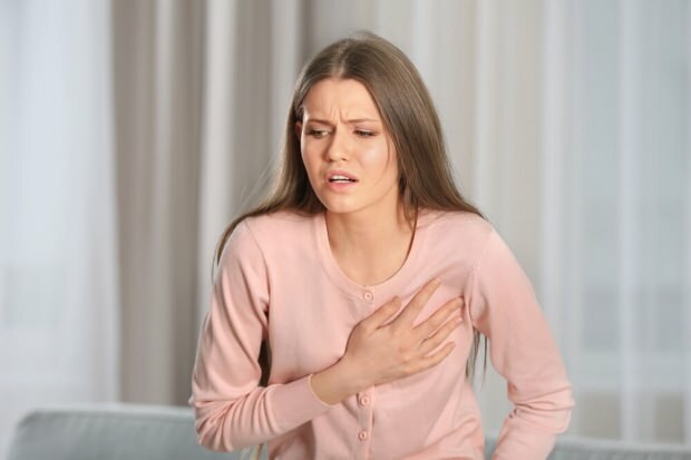 Vad är en hjärtattack? Vilka är symtomen på en hjärtattack? Finns det en hjärtattackbehandling?