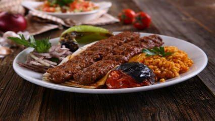 Hur gör man riktig Adana-kebab? Hemlagat recept på Adana kebab