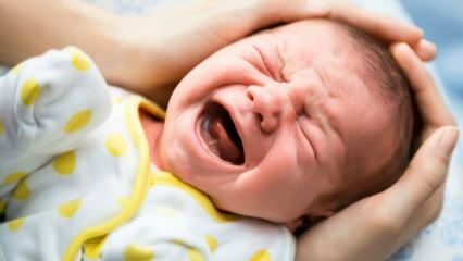 Vad är kolik hos spädbarn? Vilka är deras orsaker och lösningar?