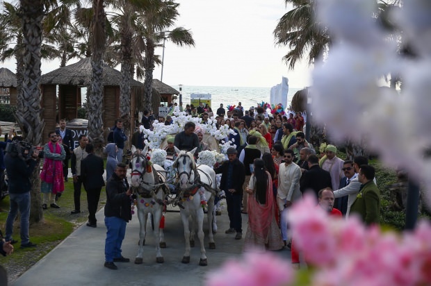 4 indiska bröllop kommer att hållas i Antalya om 11 dagar
