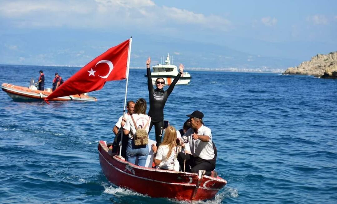 100-årsjubileum av republiken av Şahika Ercümen. Nytt världsrekord in!