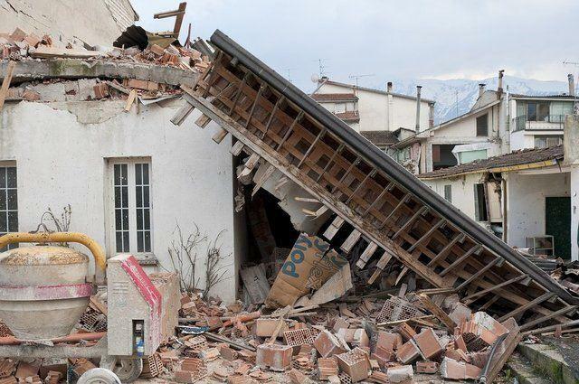 Vad ska man göra efter en jordbävning