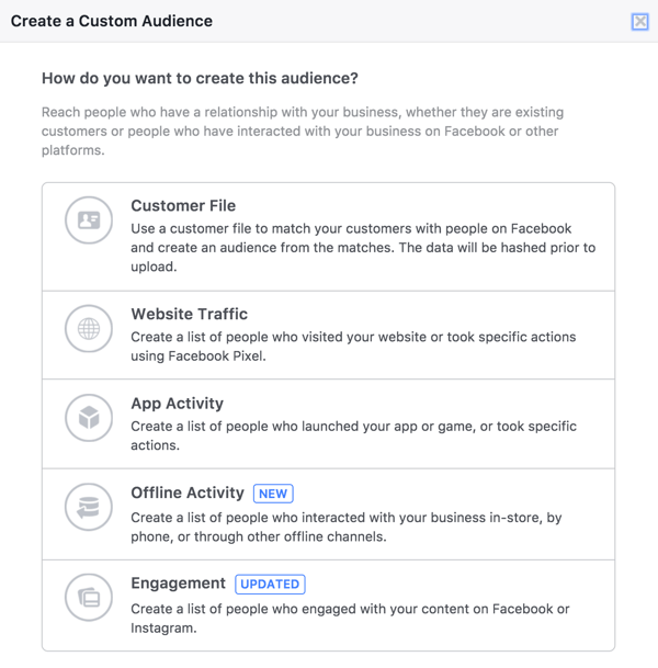 Välj Engagement i Facebook Audiences-verktyget för att skapa en publik av människor som har sett dina livevideor.