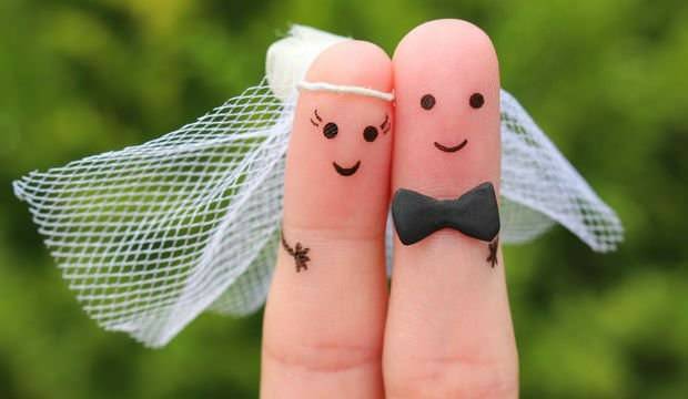 Antalet gifta par på grund av epidemin sjönk till den lägsta nivån på 20 år