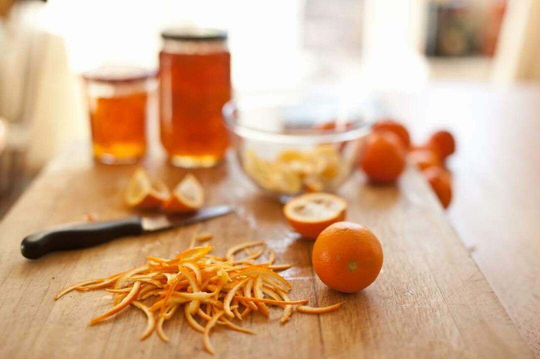 Vilka är de enklaste recepten att göra med apelsiner? Recept på sötdoftande apelsindessert