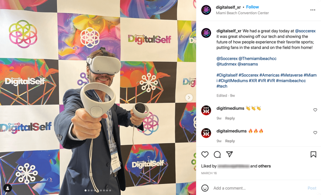 bild av DigitalSelf Instagram-inlägg med foto av VR-set