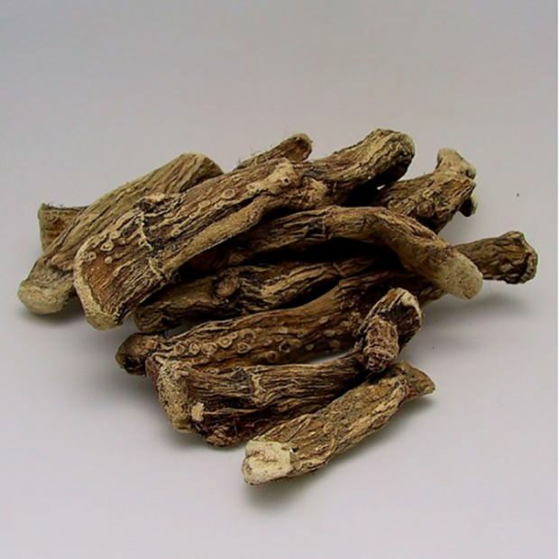 torkade örter tillverkas genom torkning av te