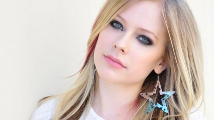 Avril Lavigne: Vissa tror inte att jag är verklig