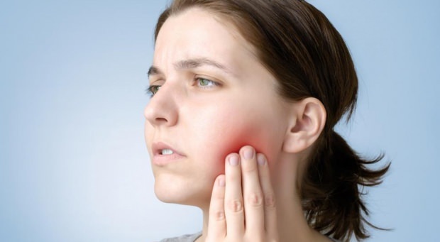 Vad orsakar tandabcess? Vilka är symptomen och hur många dagar går det? Naturliga lösningar på tandabcess ...