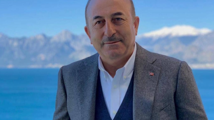 Mevlüt Çavuşoğlu delade sina gymnasium! Sociala medier förstördes ...