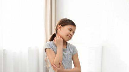 Uppmärksamma föräldrar: Orsaken till den ihållande smärtan i ditt barns arm kan vara hans skolväska! 