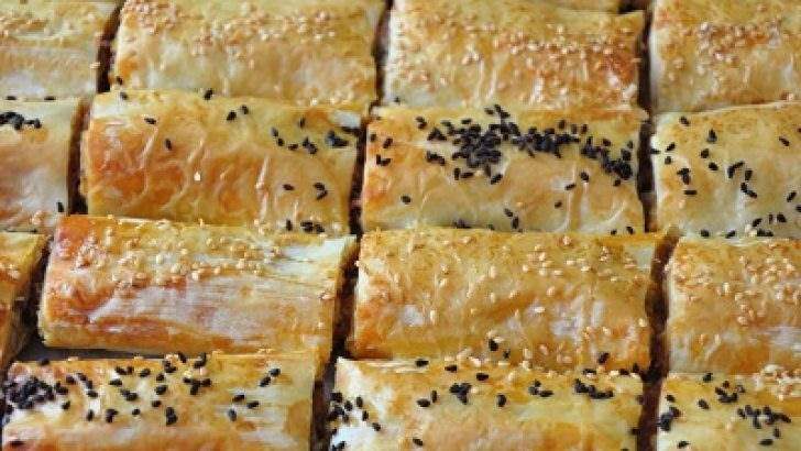 Hur gör jag svamppaj från baklava phyllo?