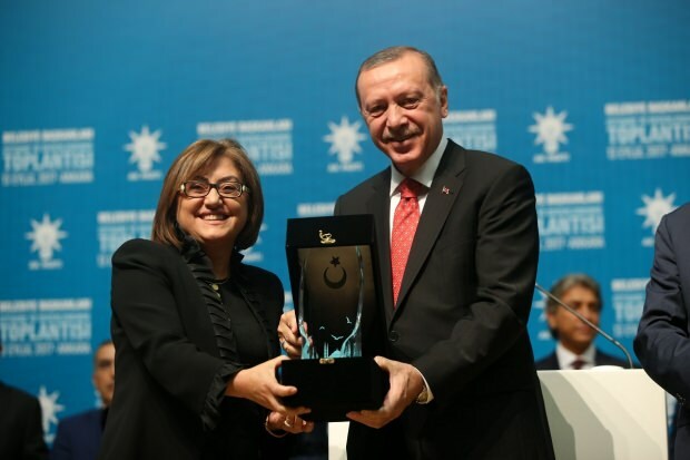 Fatma Şahin och president Recep Tayyip Erdoğan