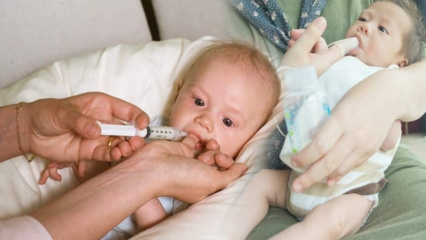 Vad är fingermatningsmetoden? Hur man matar en baby med en spruta?