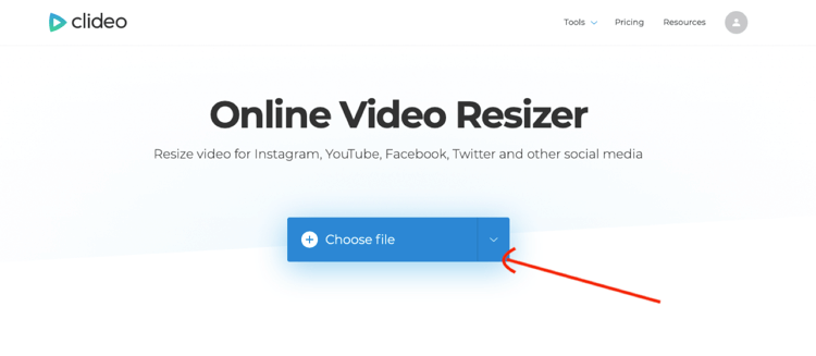 ladda upp video till Clideo Online Video Resizer