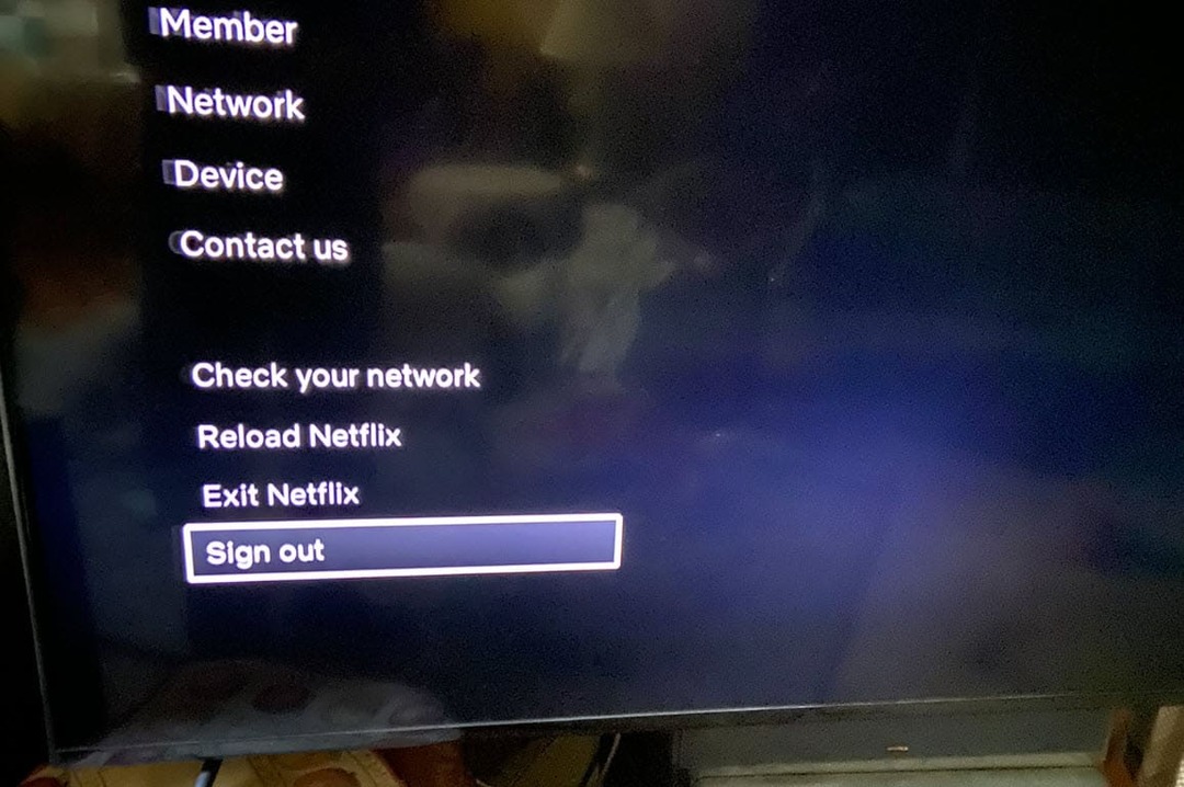 Logga ut från Netflix på en TV