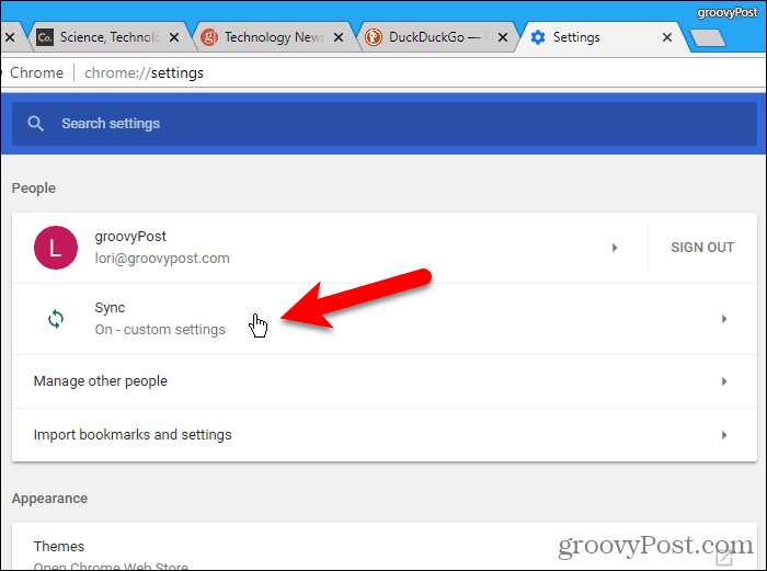 Klicka på Synkronisera på Chrome-inställningsskärmen i Windows