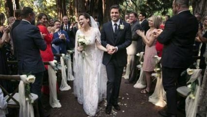 Hollywoodstjärnan Hilary Swank är gift!