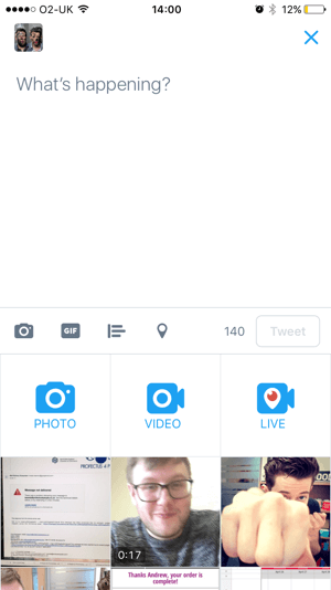 Skriv en ny tweet och tryck på Live-ikonen.