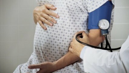 Vad ska vara blodtrycket under graviditeten? Symtom på högt blodtryck och faller under graviditeten