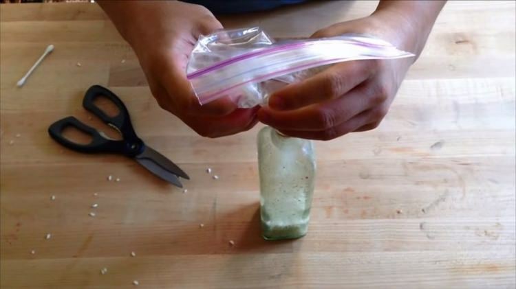 Hur rengörs den smala munflaskan lättast? Den enklaste metoden att rengöra smala flaskor!
