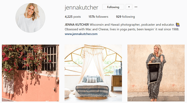 Jenna tänker på sitt Instagram-flöde som en tidning.