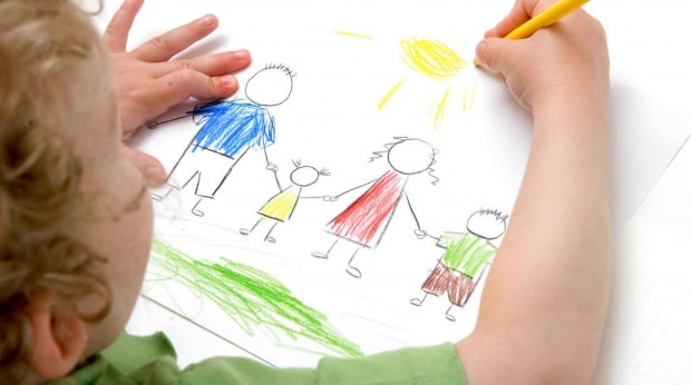 Fördelarna med att måla för barn! Hur kan man lära barnmålning?
