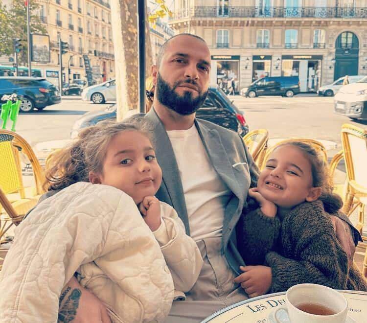 Berkay och hans döttrar