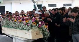 Sıla Gençoğlus pappa Şükrü Gençoğlu har blivit utvisad på sin sista resa! Detalj av begravningen