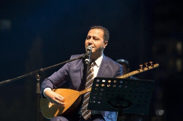 Nya överraskningar från folkmusikartisten Orhan Hakalmaz!