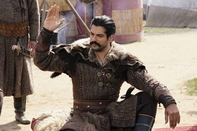 Kommer Osman Bey att bryta spelen i mongoliska och bysantinska? Grundade Osman 17. del 1. trailer ...