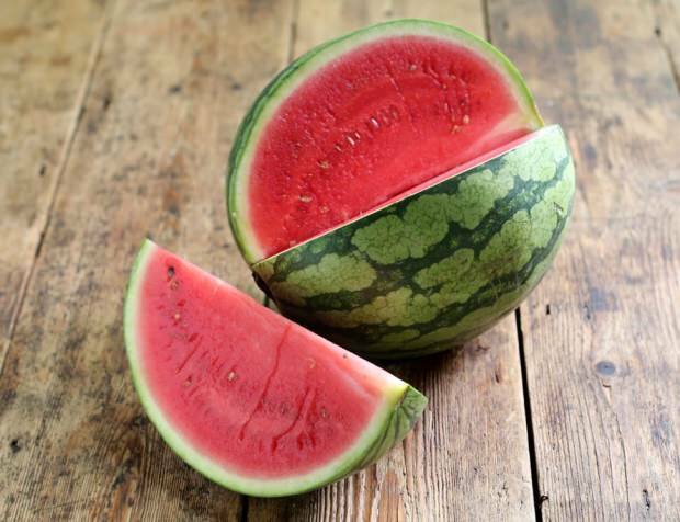 Vilka är fördelarna med vattenmelon? Kan vattenmelonfrön ätas? Vad gör vattenmelonsaft?