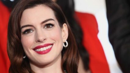 Anne Hathaway delade med sina följare att hon var gravid för andra gången!
