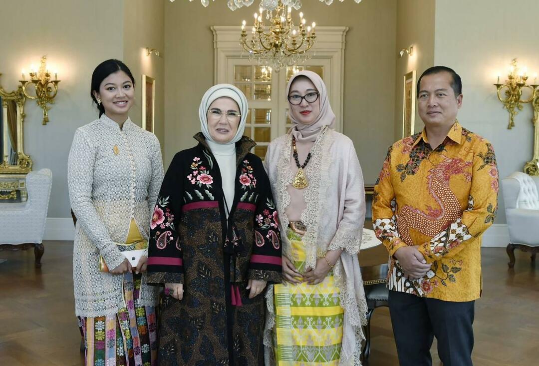 Emine Erdogan Indonesien
