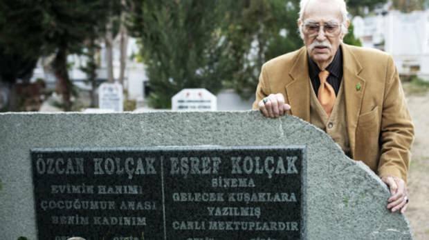 En begravning hölls för Eşref Kolçak