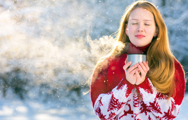 Konsumera varma drycker på vintern på grund av sjukdom
