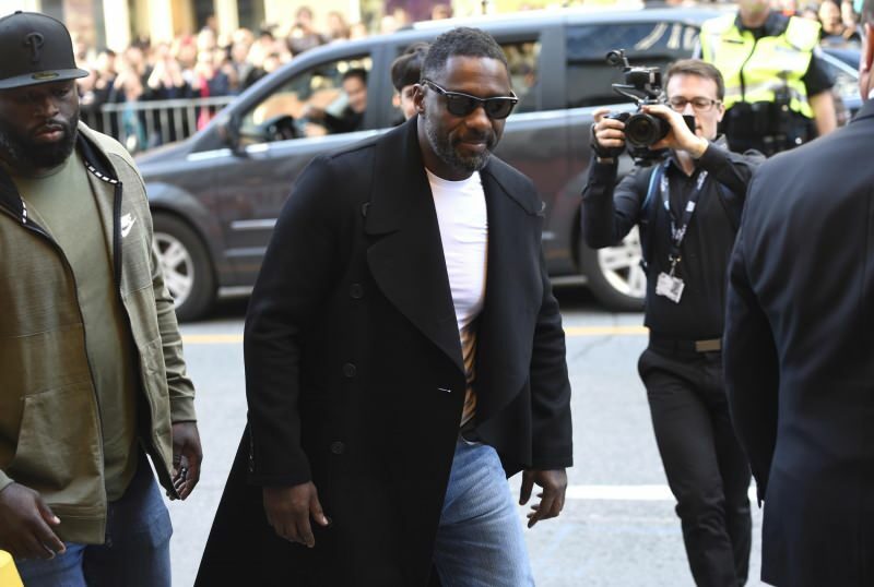 Idris Elba coronavirus-test positivt